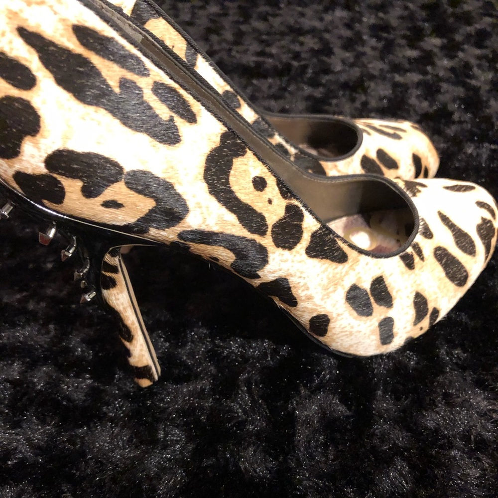 Leopard print heels
